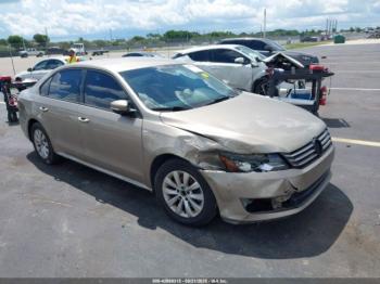  Salvage Volkswagen Passat