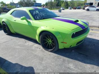  Salvage Dodge Challenger
