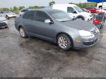  Salvage Volkswagen Jetta