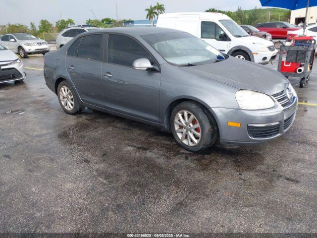  Salvage Volkswagen Jetta