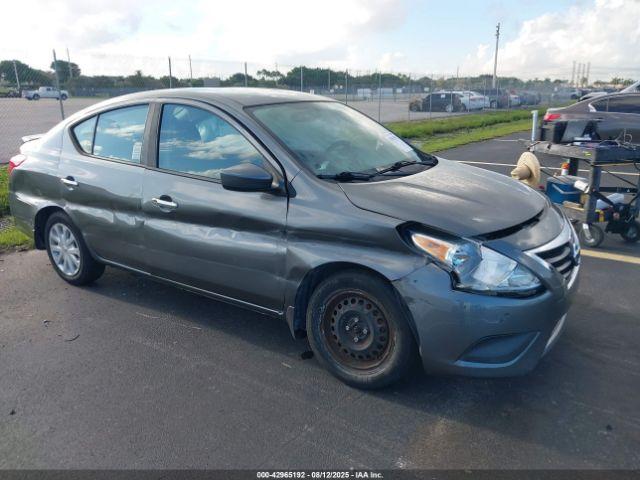  Salvage Nissan Versa