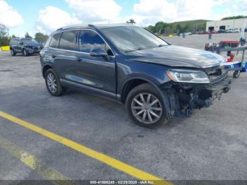 Salvage Volkswagen Touareg