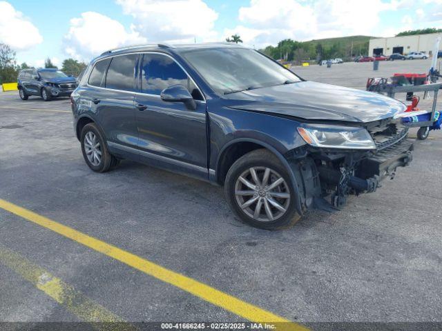  Salvage Volkswagen Touareg