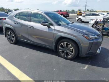  Salvage Lexus Ux