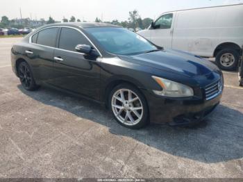  Salvage Nissan Maxima