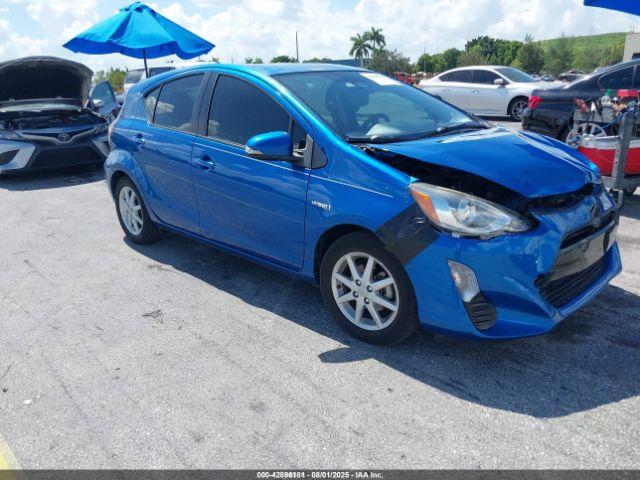  Salvage Toyota Prius c