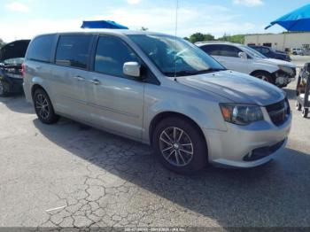  Salvage Dodge Grand Caravan