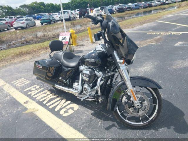  Salvage Harley-Davidson Flhx