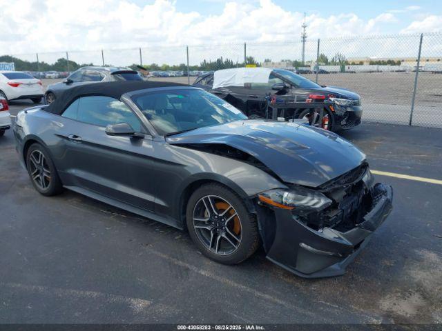  Salvage Ford Mustang