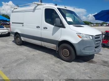  Salvage Mercedes-Benz Sprinter 1500