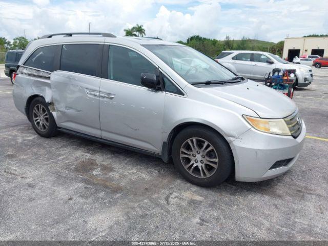  Salvage Honda Odyssey