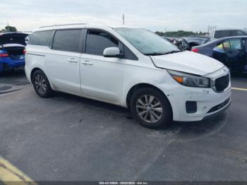  Salvage Kia Sedona
