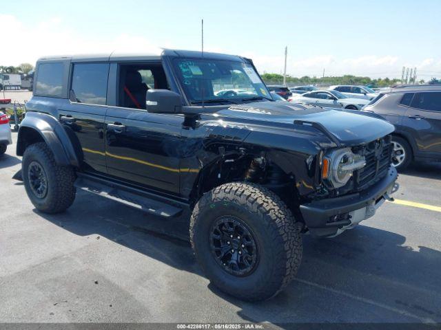  Salvage Ford Bronco
