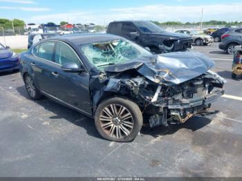  Salvage Kia Cadenza