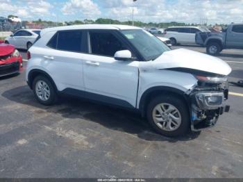  Salvage Hyundai VENUE