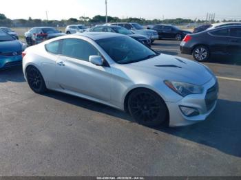  Salvage Hyundai Genesis