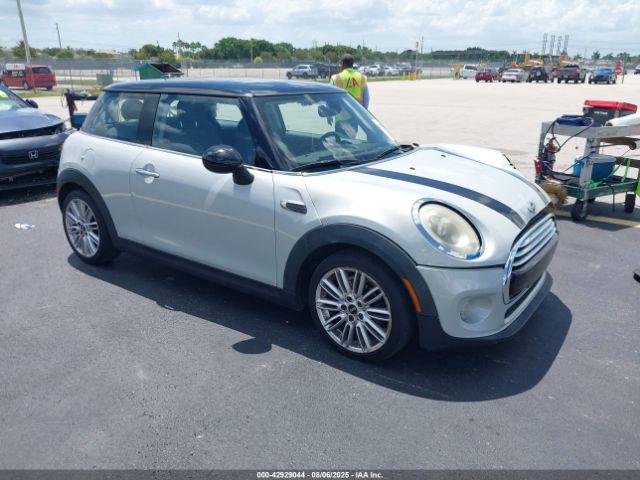  Salvage MINI Hardtop