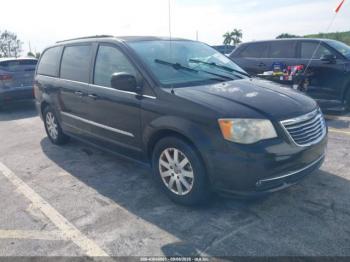  Salvage Chrysler Town & Country