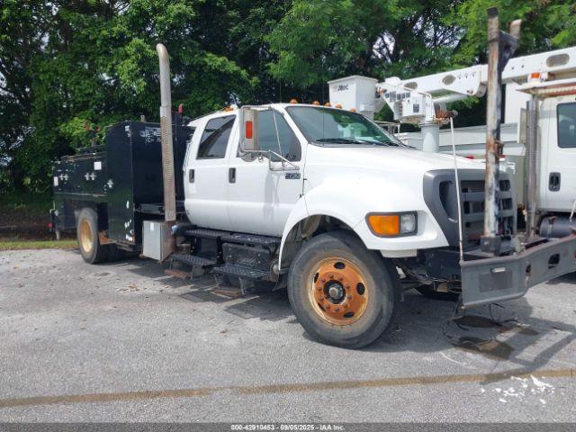  Salvage Ford F-750