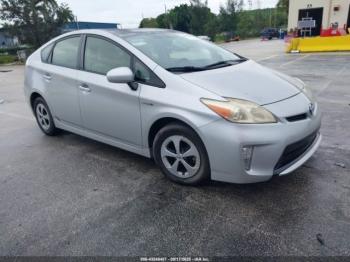  Salvage Toyota Prius