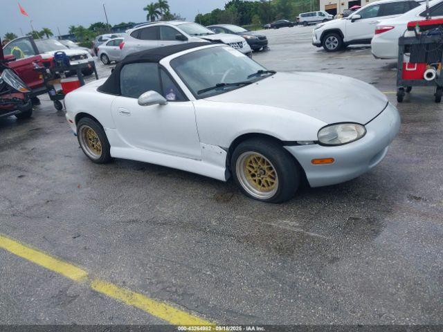  Salvage Mazda MX-5 Miata