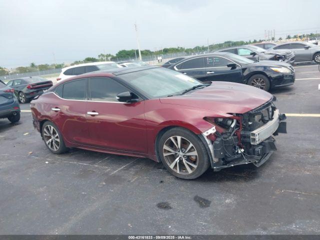  Salvage Nissan Maxima