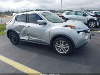  Salvage Nissan JUKE
