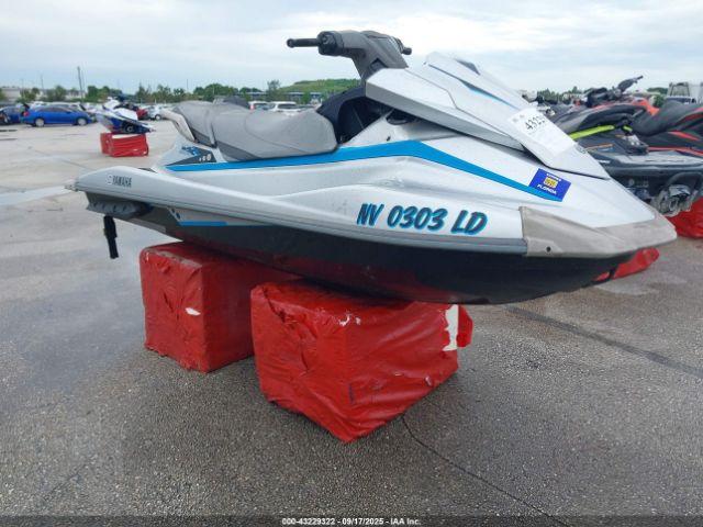  Salvage Yamaha Personal Watercraft
