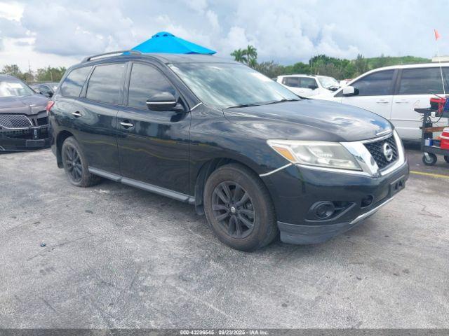  Salvage Nissan Pathfinder