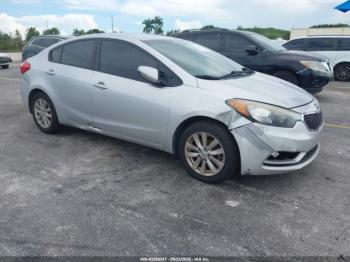  Salvage Kia Forte