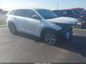  Salvage Toyota Highlander