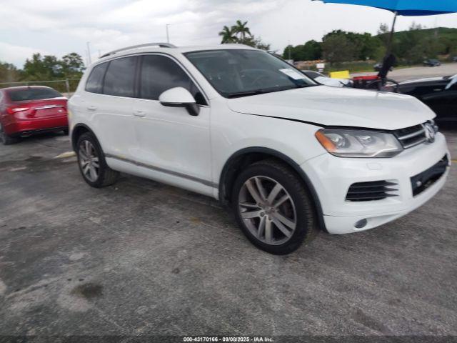  Salvage Volkswagen Touareg