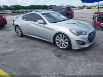  Salvage Hyundai Genesis