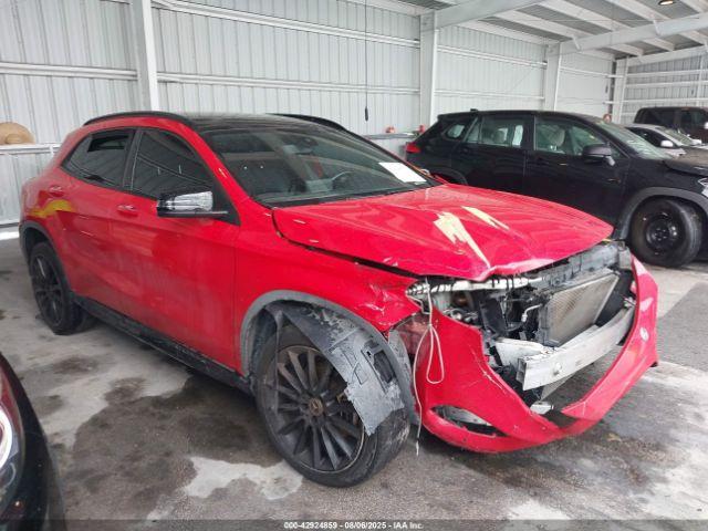  Salvage Mercedes-Benz GLA