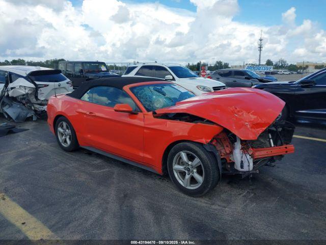 Salvage Ford Mustang