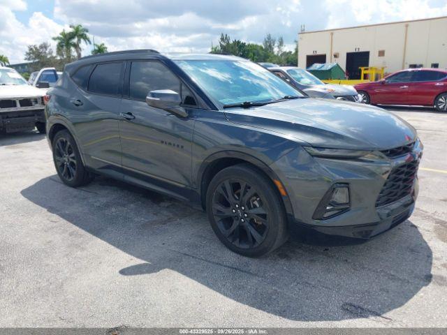  Salvage Chevrolet Blazer