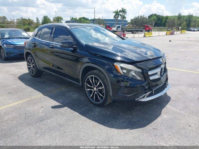  Salvage Mercedes-Benz GLA