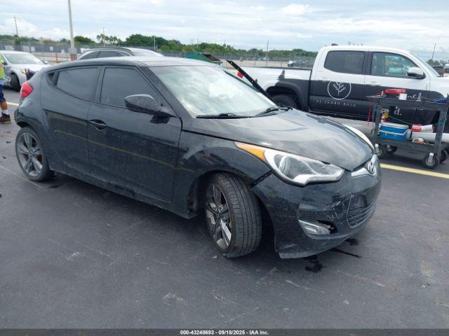  Salvage Hyundai VELOSTER