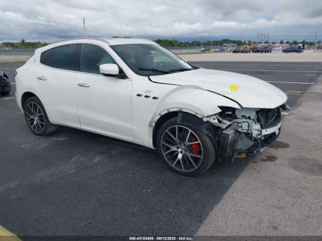  Salvage Maserati Levante