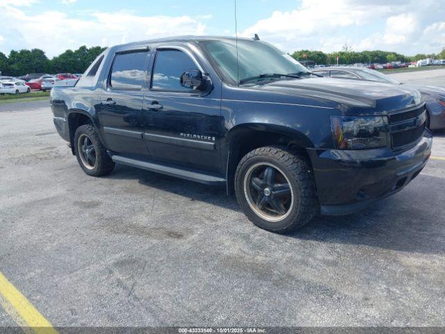  Salvage Chevrolet Avalanche 1500