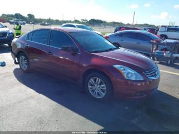  Salvage Nissan Altima