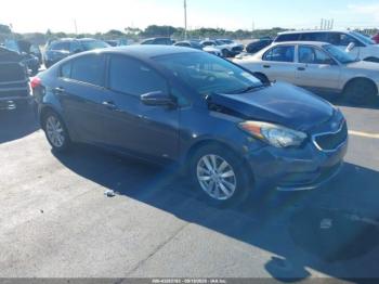  Salvage Kia Forte