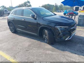  Salvage Mercedes-Benz GLA