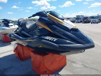  Salvage Yamaha Waverunner