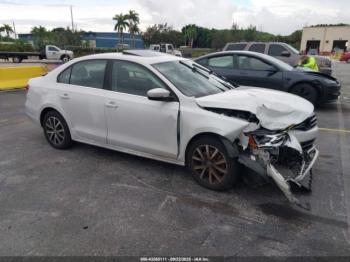  Salvage Volkswagen Jetta