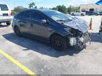  Salvage Toyota Prius