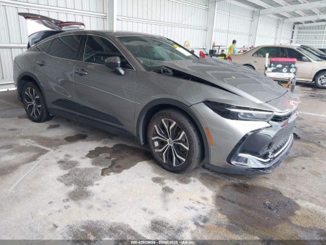  Salvage Toyota Crown