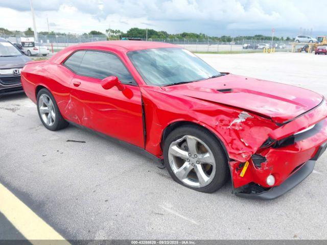  Salvage Dodge Challenger