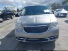 Chrysler Town & Country Touring Image 7