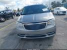 Chrysler Town & Country Touring Image 15